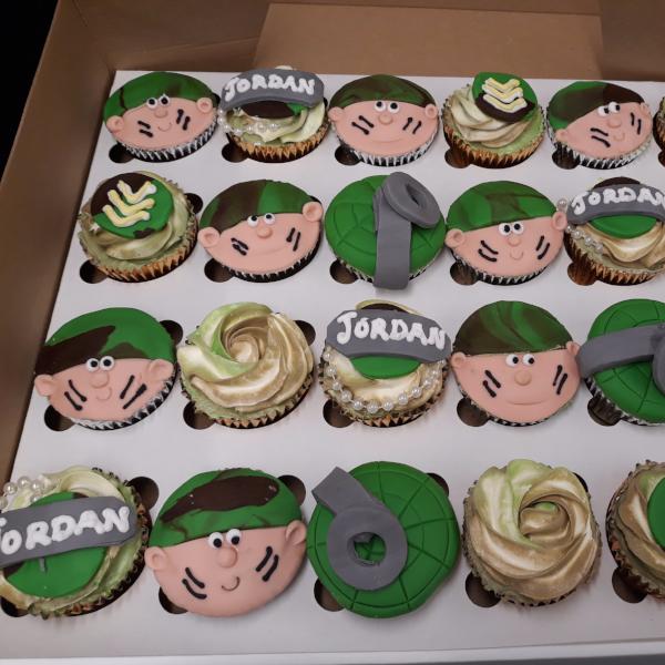 Army Cupcakes